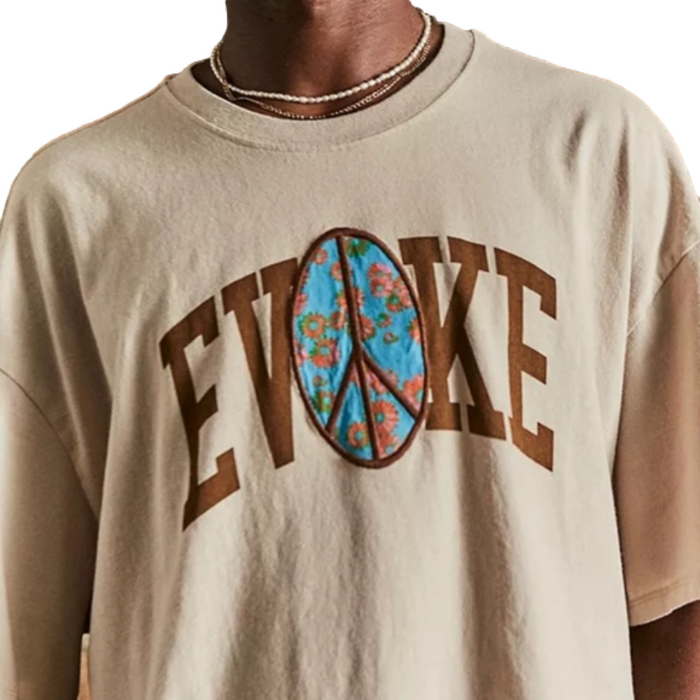 BDG URBAN OUTFITTERS Evoke Happy Thoughts camel adult Extra large t-shirt NWT
